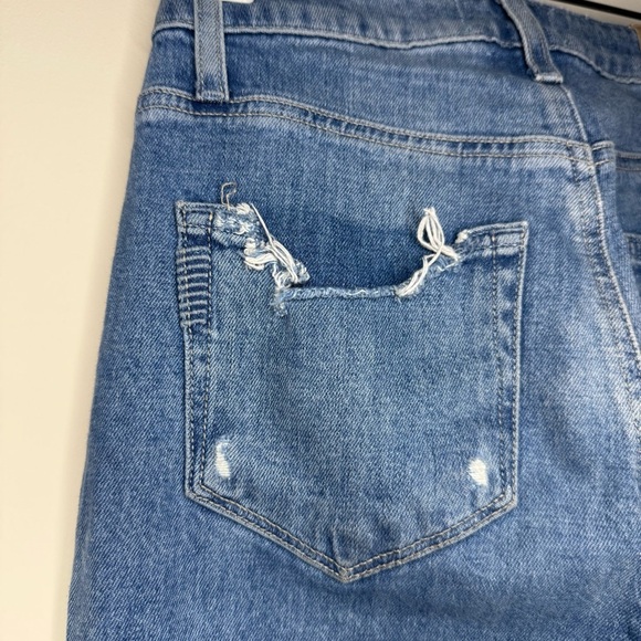 PAIGE High Rise Sarah Straight Ankle Cropped Raw Hem Jeans in Cowgirl Distressed - Picture 8 of 12